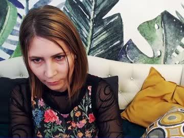 adelis_green chaturbate