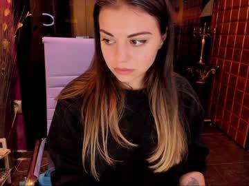 alma_pearl chaturbate