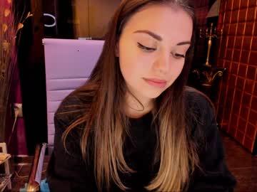 alma_pearl chaturbate