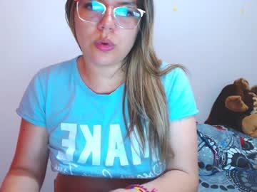 darkk_moon chaturbate