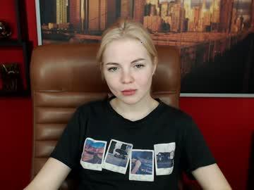 emily_laine chaturbate