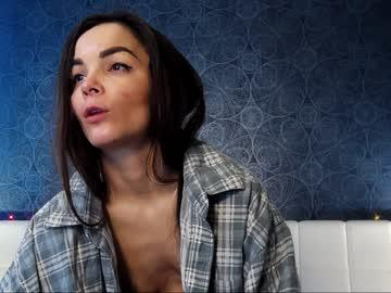 lucy_lew chaturbate