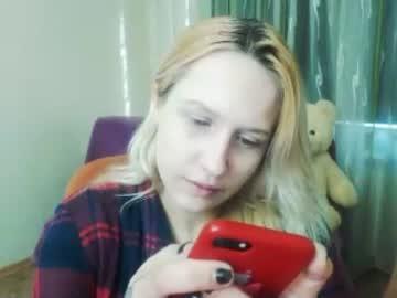 modnastrip chaturbate