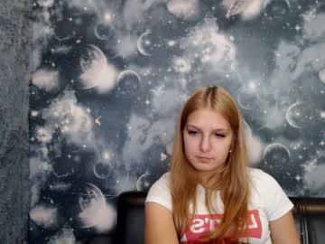 phyliss_lippo chaturbate