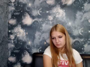 phyliss_lippo chaturbate